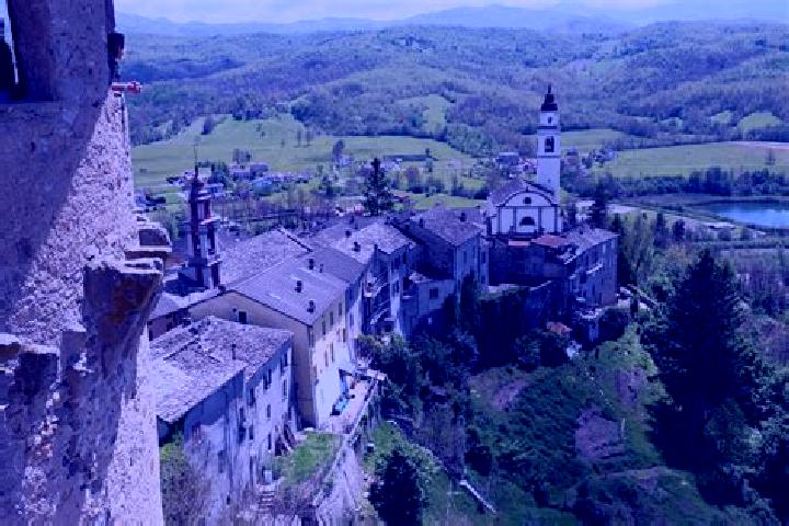 Escorts Borgo Val di Taro, Italy — Local Companions