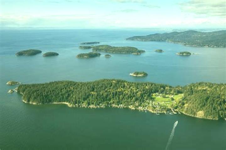 Escorts Bowen Island, Canada — Local Companions