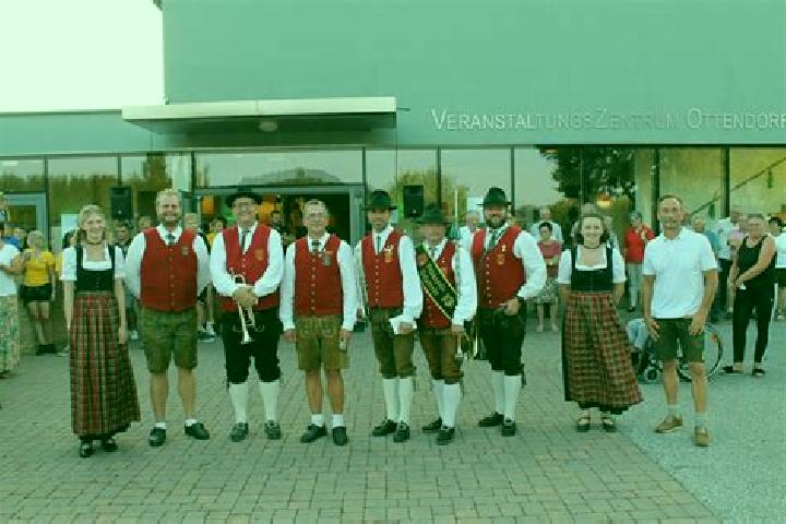 Escorts Breitenfeld an der Rittschein, Austria — Local Companions