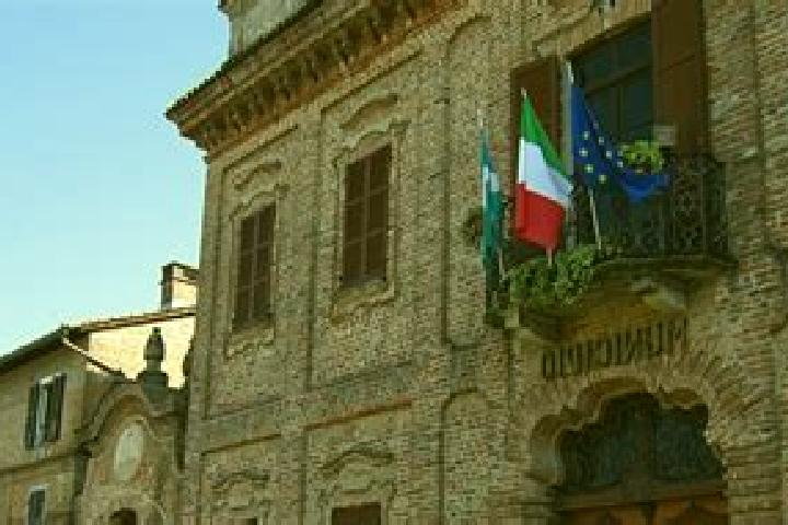 Escorts Breme, Italy — Local Companions