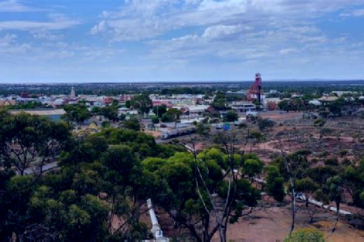 Escorts Broadwood, Australia — Local Companions