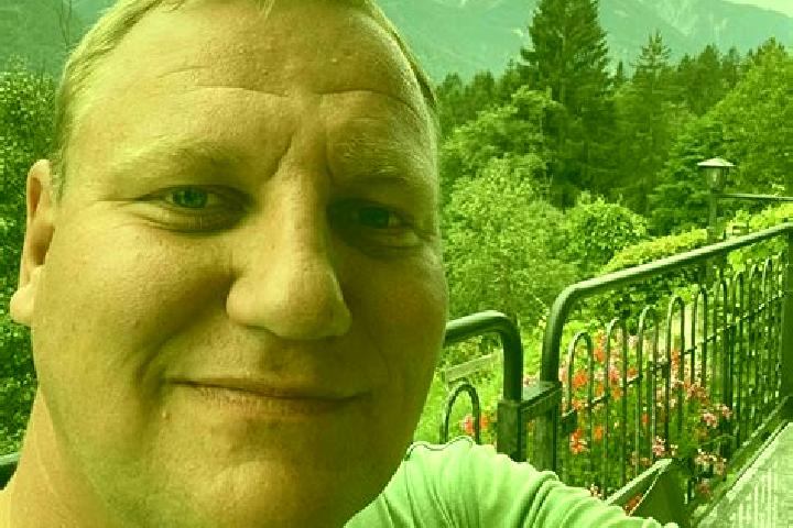 Escorts Brotterode, Germany — Local Companions
