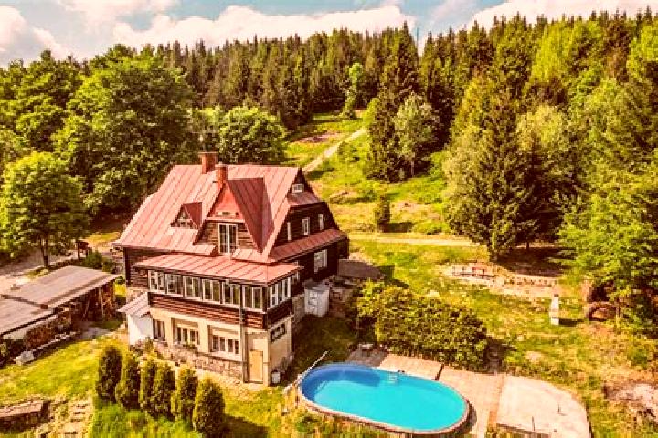 Escorts Bukovec, Czech Republic — Local Companions