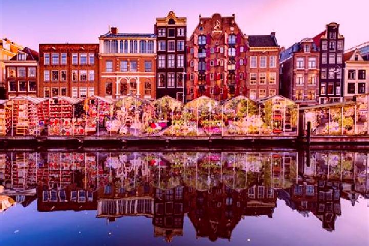 Escorts Bunde, Netherlands — Local Companions