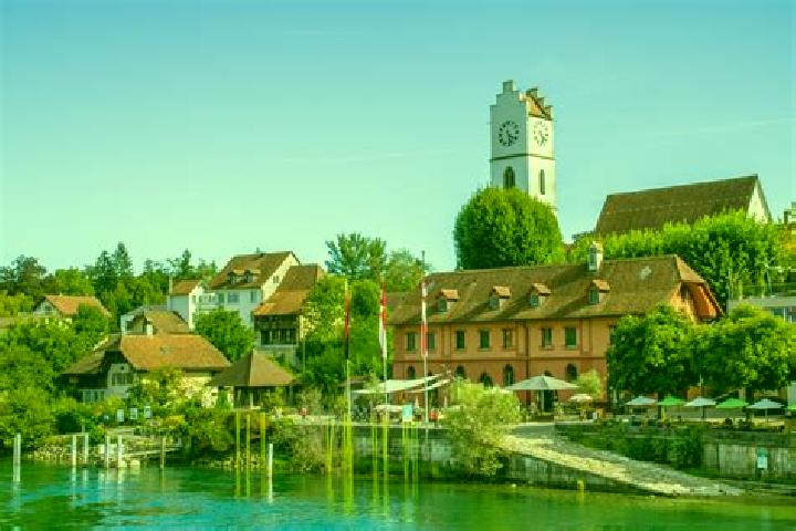 Escorts Buren an der Aare, Switzerland — Local Companions