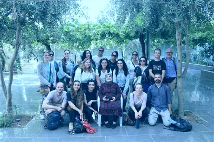Escorts Burma, Jordan — Local Companions