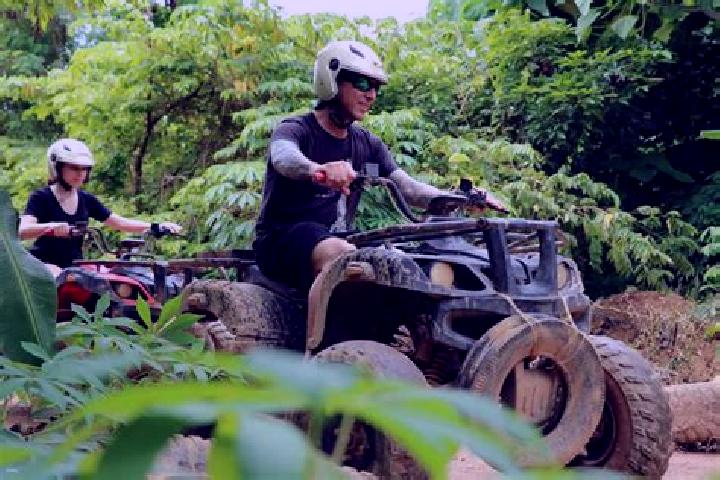 Escorts Busay, Philippines — Local Companions