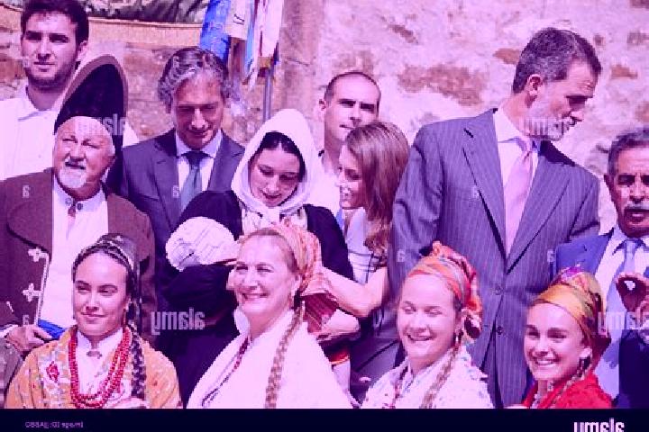 Escorts Camaleno, Spain — Local Companions