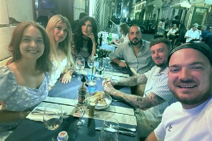 Escorts Cameron, Chile — Local Companions