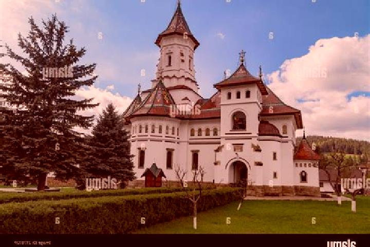 Escorts Campulung Moldovenesc, Romania — Local Companions