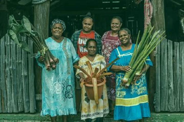 Escorts Canala, New Caledonia — Local Companions