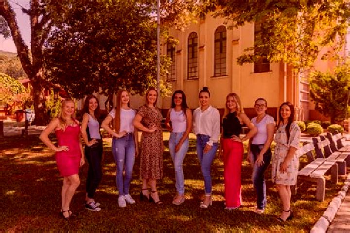 Escorts Canudos do Vale, Brazil — Local Companions