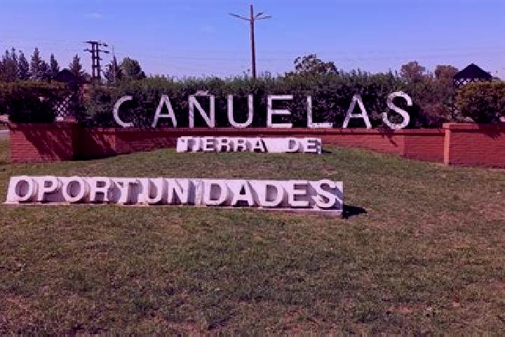 Escorts Canuelas, Argentina — Local Companions