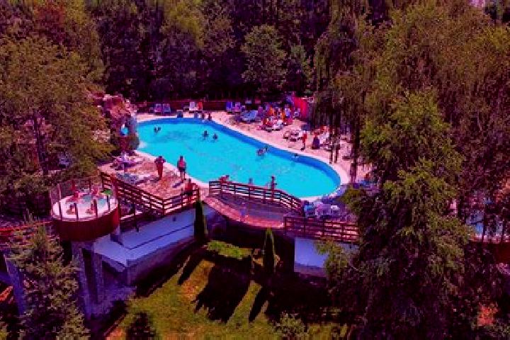 Escorts Capusu Mic, Romania — Local Companions