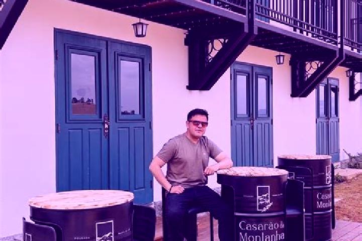 Escorts Cardoso Moreira, Brazil — Local Companions
