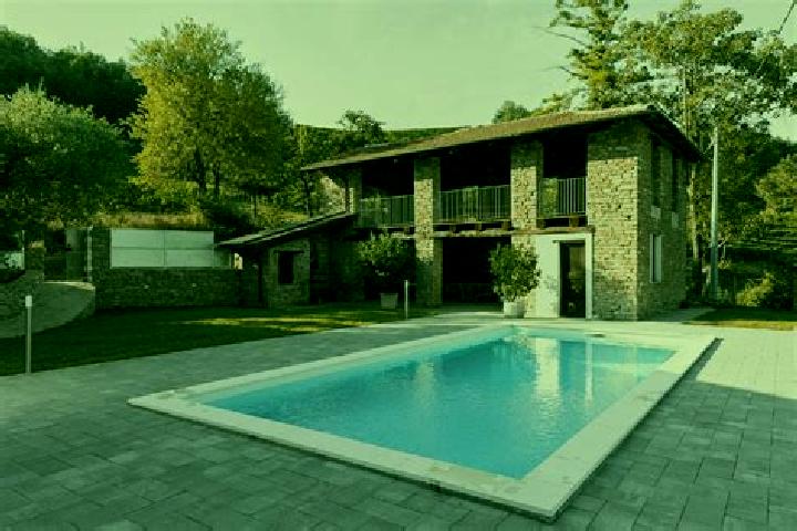 Escorts Cascine San Pietro, Italy — Local Companions