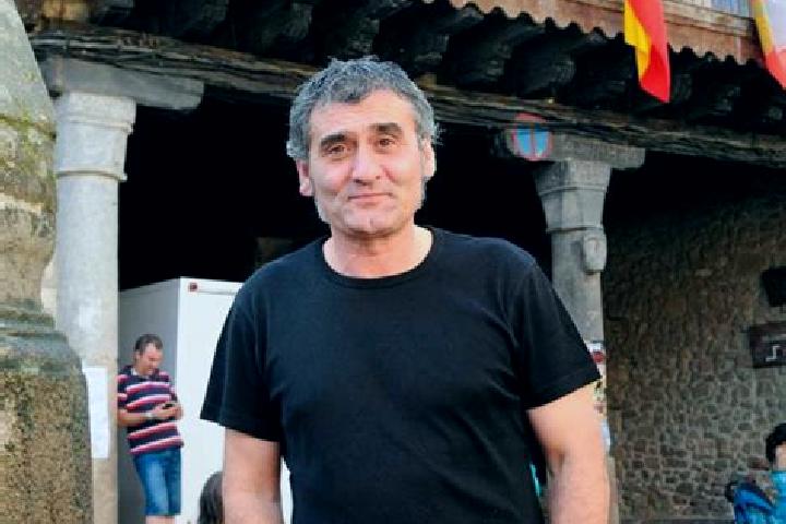 Escorts Castanar de Ibor, Spain — Local Companions