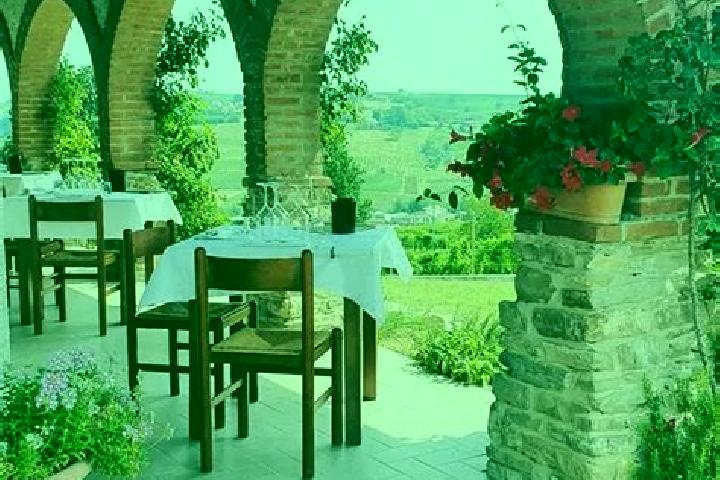Escorts Castel Chiodato, Italy — Local Companions