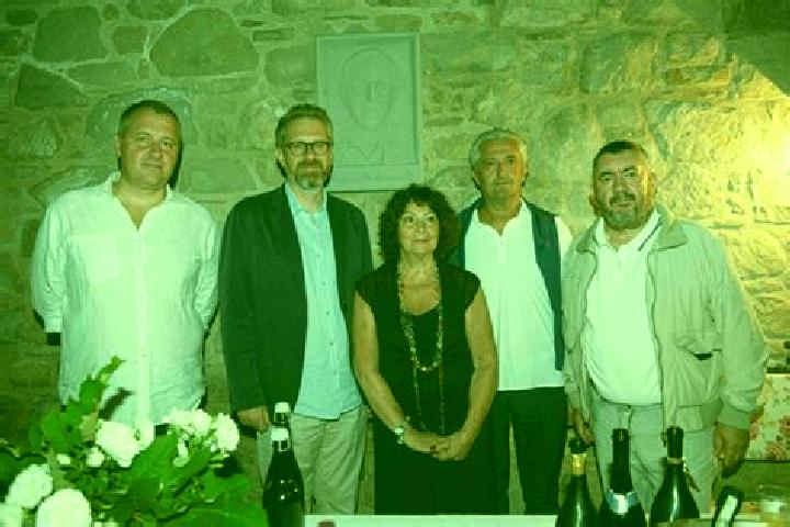 Escorts Castel di Casio, Italy — Local Companions