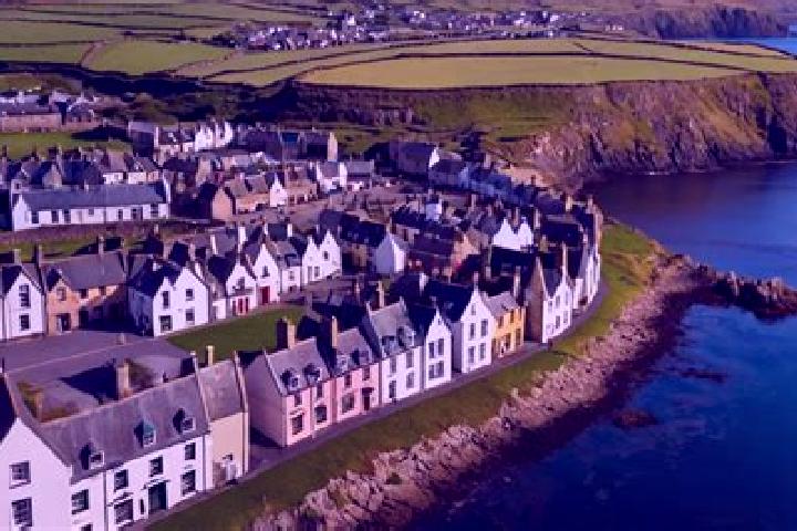 Escorts Castleisland, Ireland — Local Companions