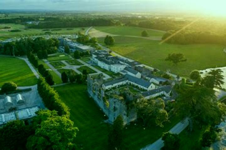 Escorts Castlemartyr, Ireland — Local Companions