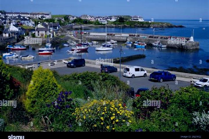 Escorts Cemaes Bay, United Kingdom — Local Companions