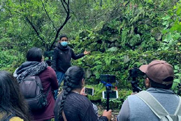 Escorts Cerro Cantor, Mexico — Local Companions
