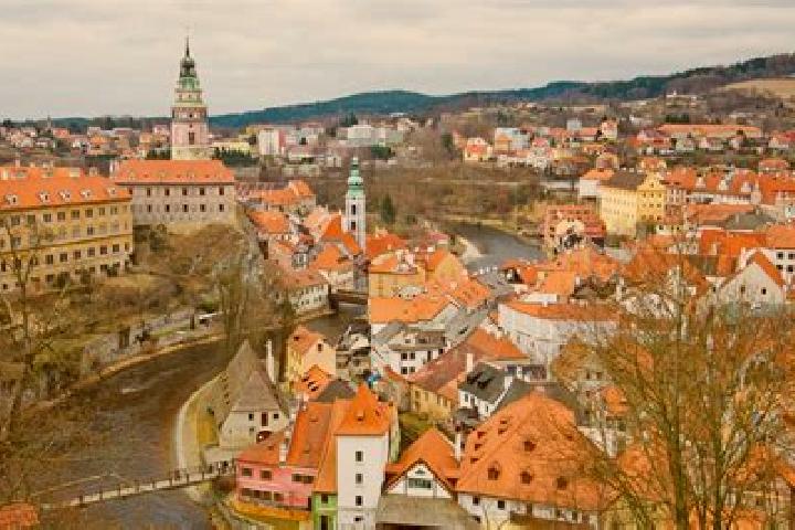 Escorts Cesky Krumlov, Czech Republic — Local Companions