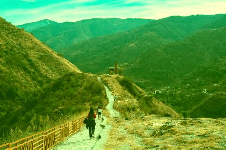 Escorts Chakrata, India — Local Companions