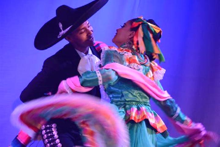 Escorts Chapultenango, Mexico — Local Companions