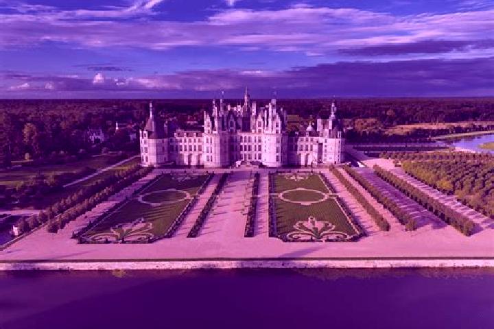 Escorts Chateau-du-Loir, France — Local Companions