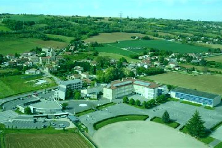 Escorts Chateauneuf-de-Galaure, France — Local Companions