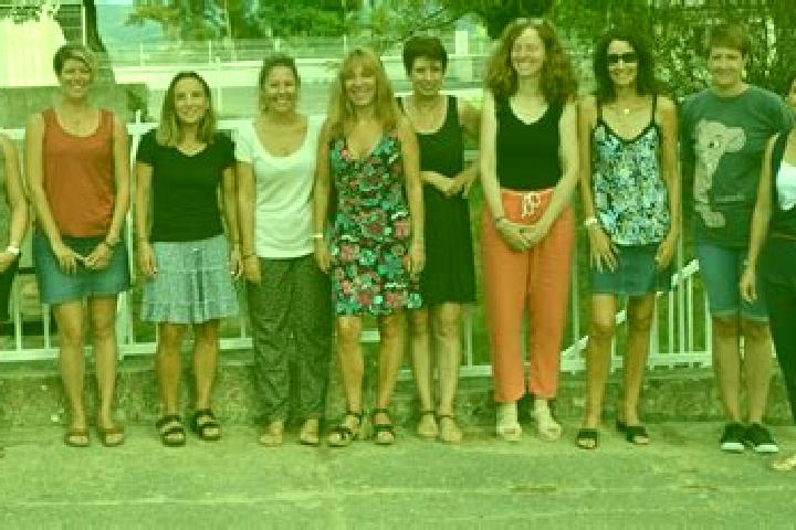 Escorts Chateauneuf-sur-Loire, France — Local Companions
