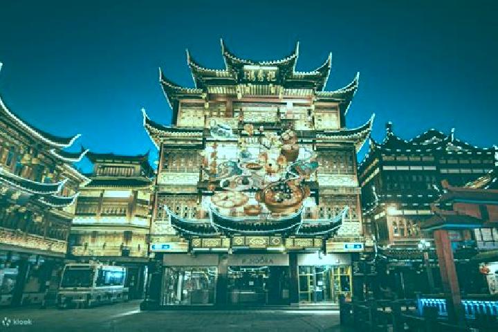 Escorts Chenghuang, China — Local Companions