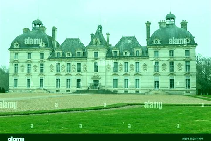 Escorts Cheverny, France — Local Companions