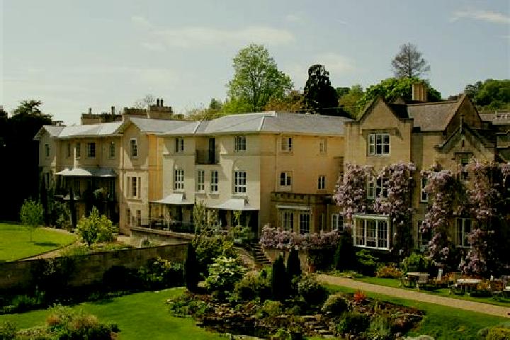 Escorts Chew Magna, United Kingdom — Local Companions