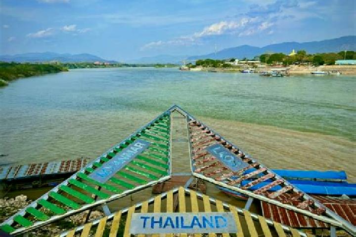 Escorts Chiang Saen, Thailand — Local Companions