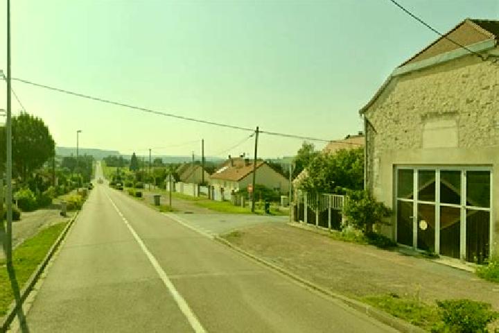 Escorts Chierry, France — Local Companions