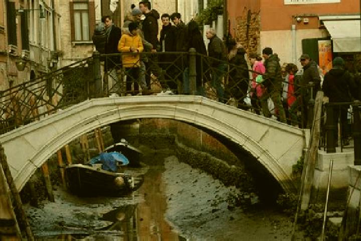 Escorts Chiusi, Italy — Local Companions