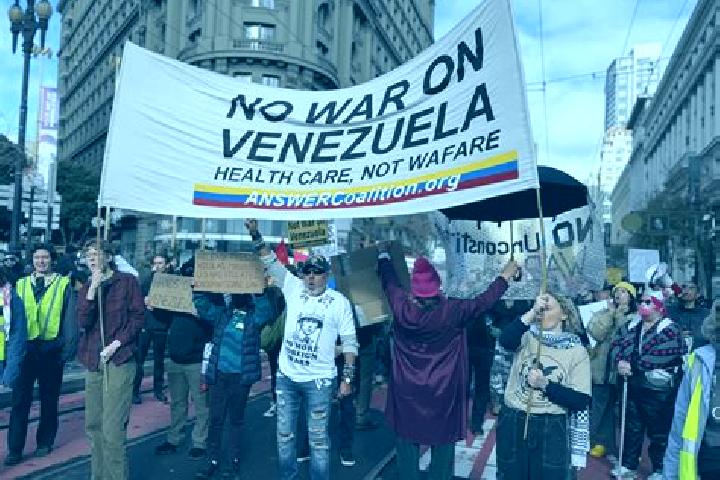 Escorts Chivacoa, Venezuela — Local Companions