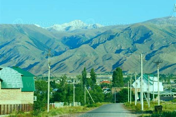 Escorts Cholpon-Ata, Kyrgyzstan — Local Companions