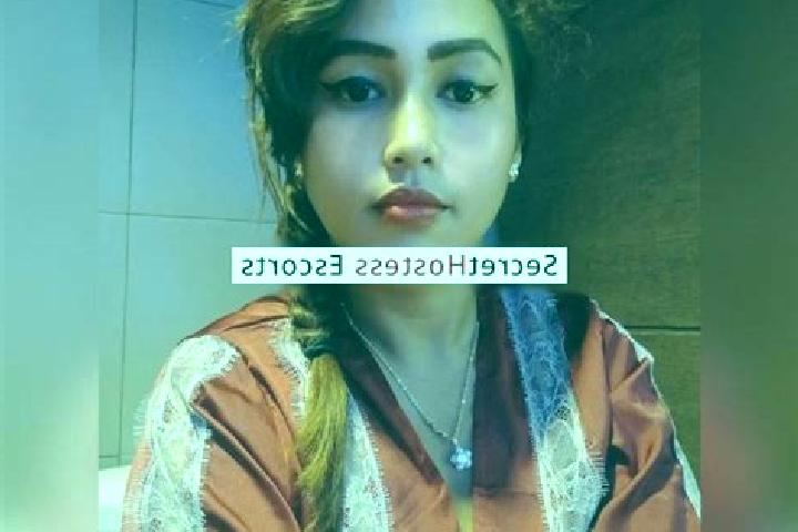 Escorts Cilolongokan, Indonesia — Local Companions
