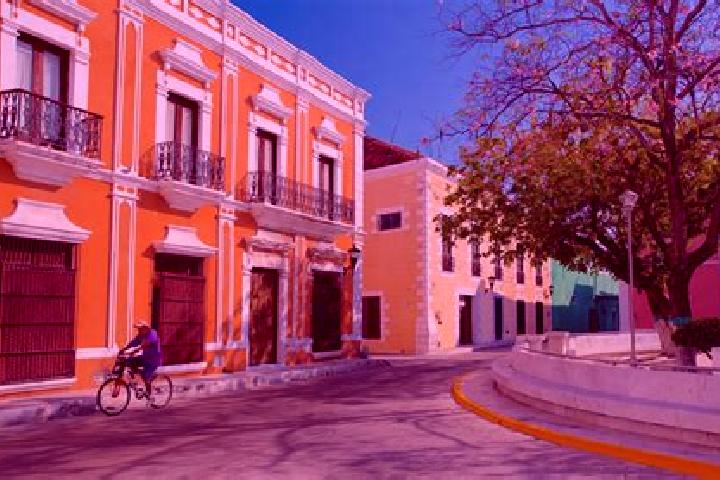 Escorts Ciudad del Carmen, Mexico — Local Companions