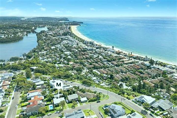 Escorts Collaroy Plateau, Australia — Local Companions