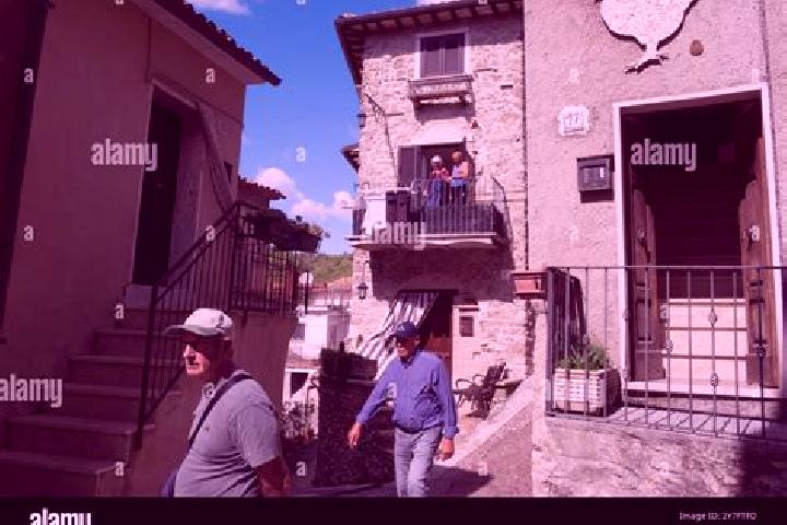 Escorts Colle di Tora, Italy — Local Companions
