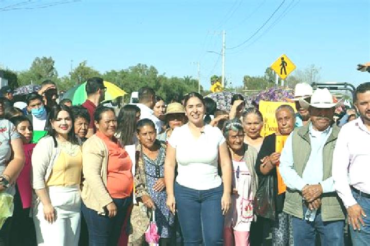 Escorts Concepcion de Ruiz, Mexico — Local Companions