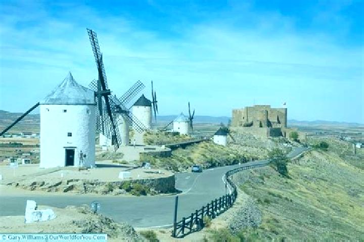 Escorts Consuegra, Spain — Local Companions