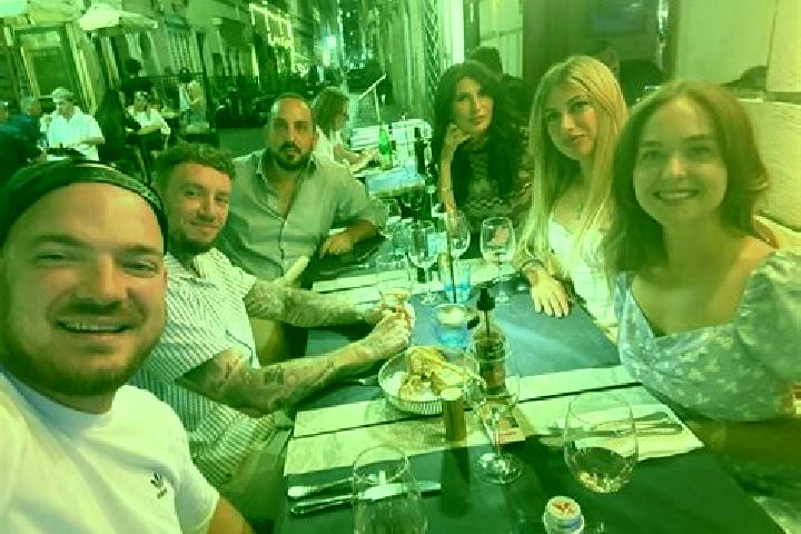 Escorts Contrada, Italy — Local Companions