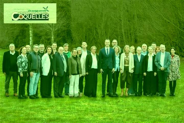 Escorts Coquelles, France — Local Companions