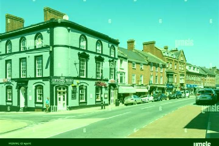 Escorts Crediton, United Kingdom — Local Companions